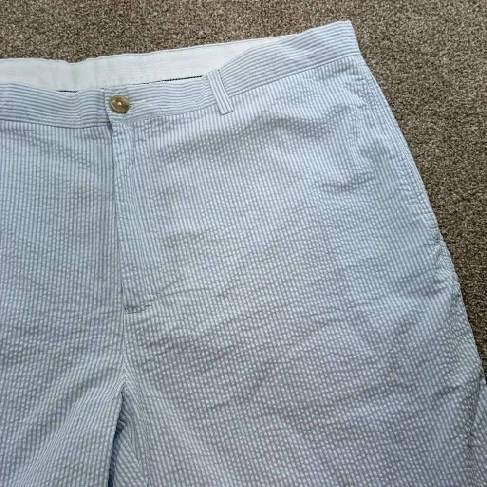 NEW Roundtree & Yorke Casuals Mens 42 Striped Seersucker Relaxed Shorts Casual